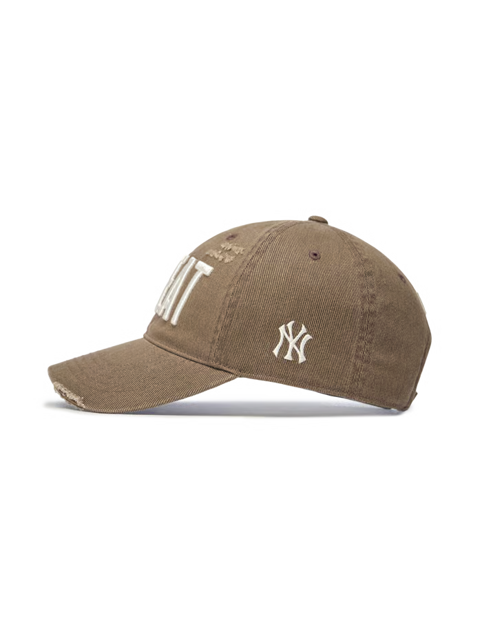 [MLB X KISS OF LIFE] SWEAT Damaged Washed Unstructured Ball Cap Brown