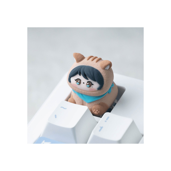 QWER - Born2Rock 2nd Anniversary Merch