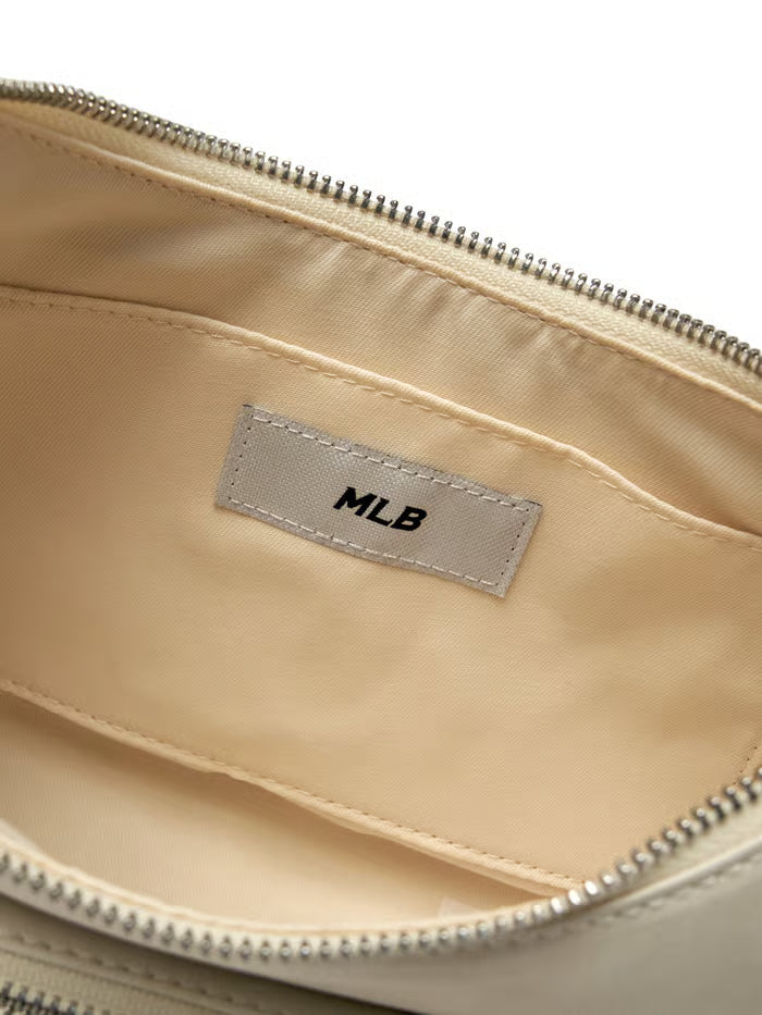 [Ive Gaeul Worn] MLB Basic Vintage Logo Hobo Bag New York Yankees