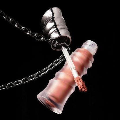 Risky Be Bold Lip Blushed