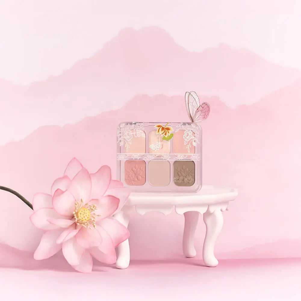 [K-Royal Heritage Edition] Clio Muse Master Palette with Gift (Lucky Pouch Keyring)