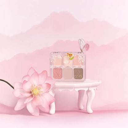 [K-Royal Heritage Edition] Clio Muse Master Palette with Gift (Lucky Pouch Keyring)