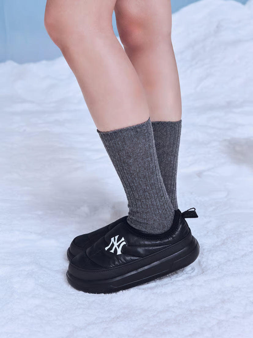 MLB Curve Padded Slip-On New York Yankees