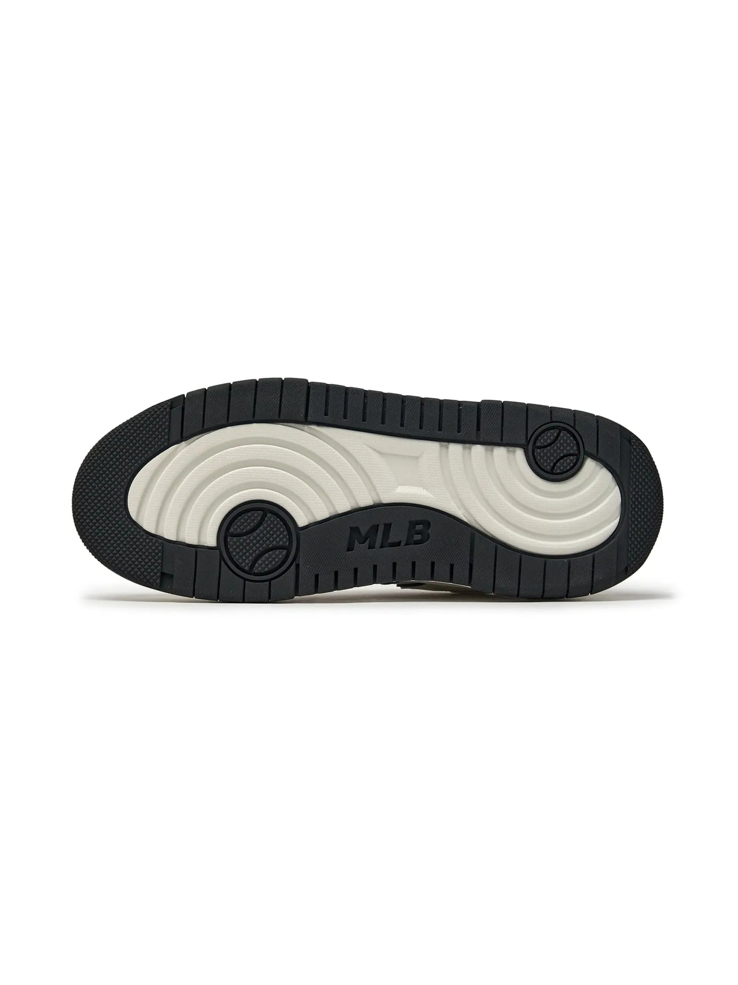 [Aespa Karina Worn] 26 Summer MLB Curve Liner Sneakers