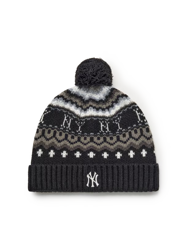 [TWS Ji-Hoon Worn] MLB Vintage Pattern Pom Pom Beanie New York Yankees