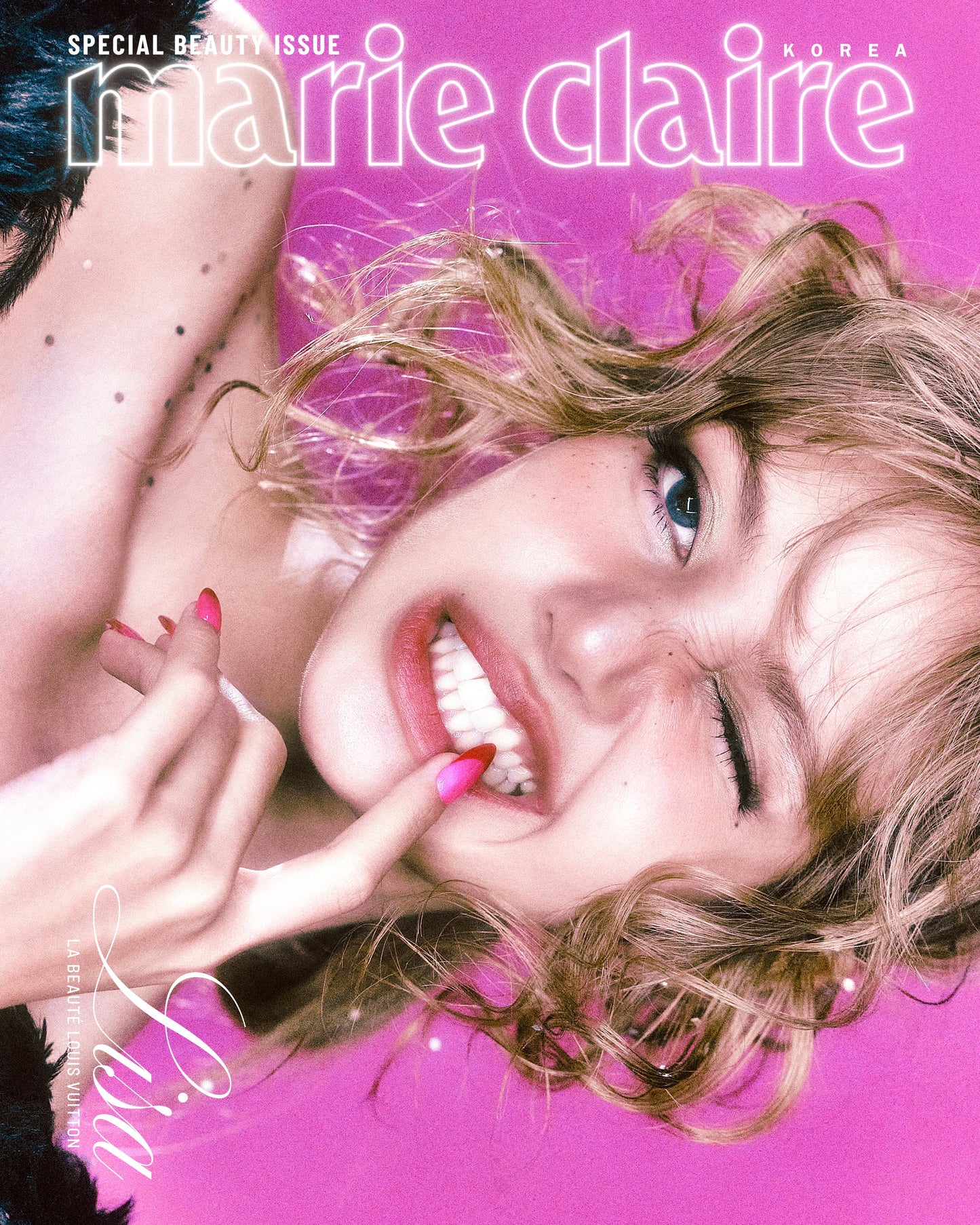 BLACKPINK LISA - MARIE CLAIRE MAGAZINE 2025 SPECIAL BEAUTY ISSUE