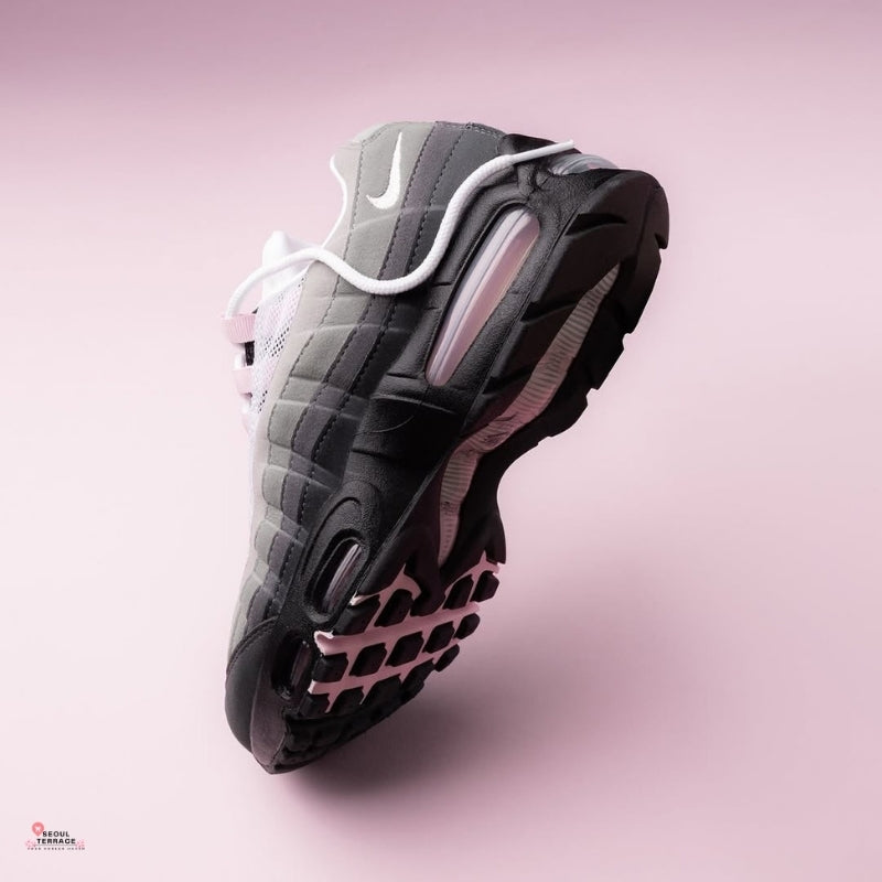 Nike Air Max 95 BlackPink Foam 即日発送 Nike Air Max 95 Pink Foam Blackpink Lisa Worn – SEOUL TERRACE