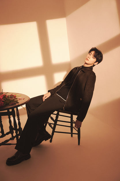 [Cha Eun Woo Worn] Liber Classy  Black Collar Two-Tone Work Jumper