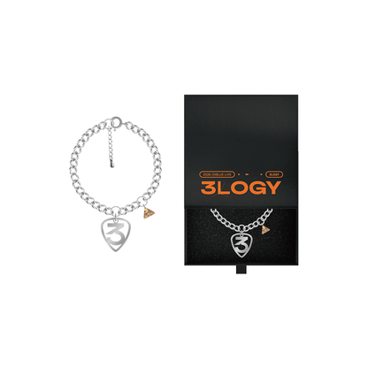 CNBLUE [3LOGY] PICK BRACELET with Gifts