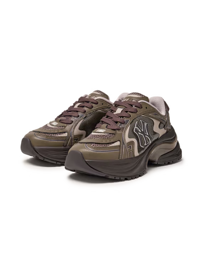 [Karina Pick] 25FW MLB Curve Runner Enamel New York Yankees