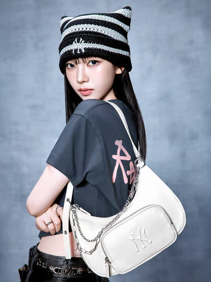 [Aespa Karina Pick 26 Summer] MLB Basic Vintage Logo Hobo Bag New York Yankees