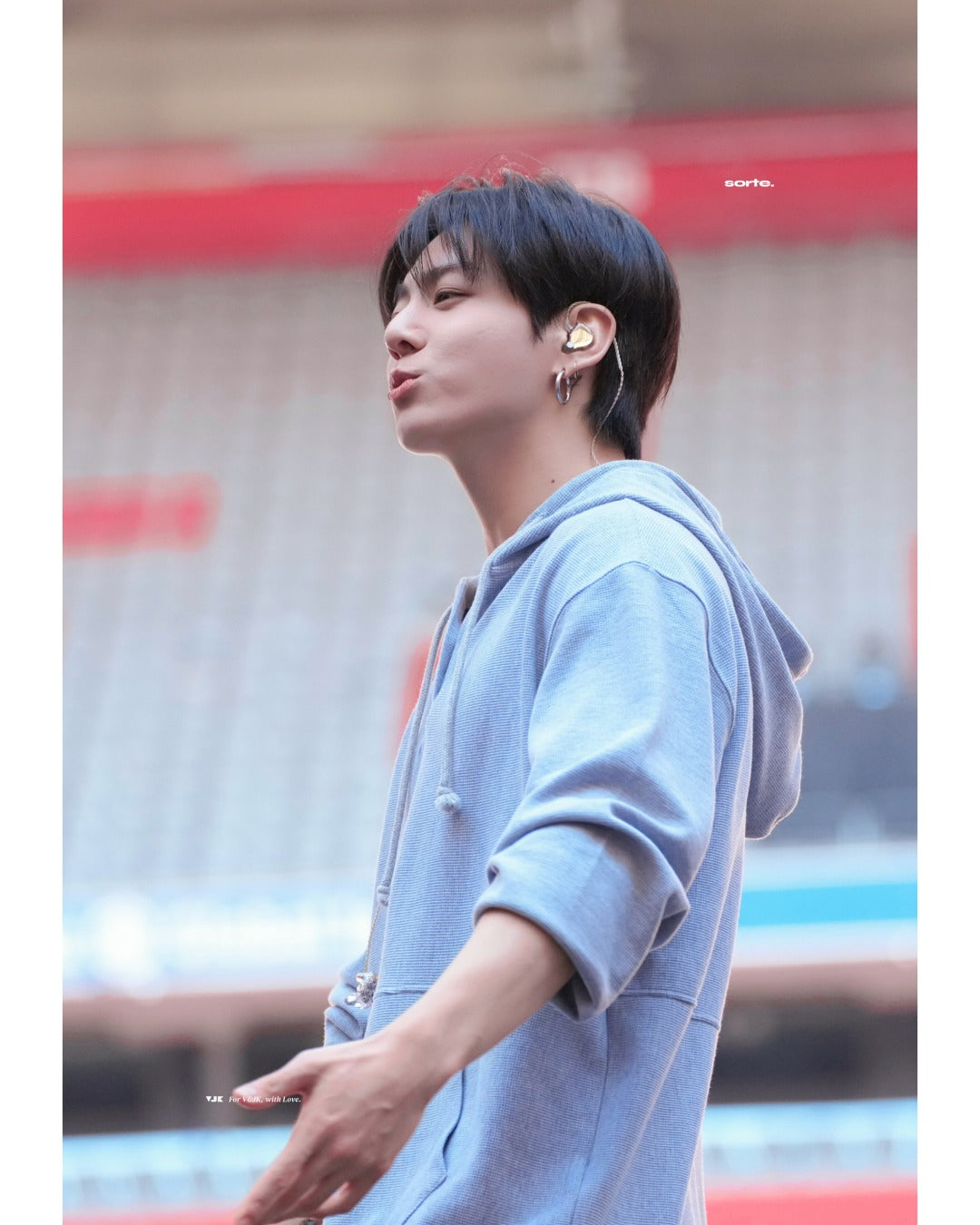 [BTS Jungkook Worn] NODE LABS DEV:10 Waffle Henley Neck Hoodie