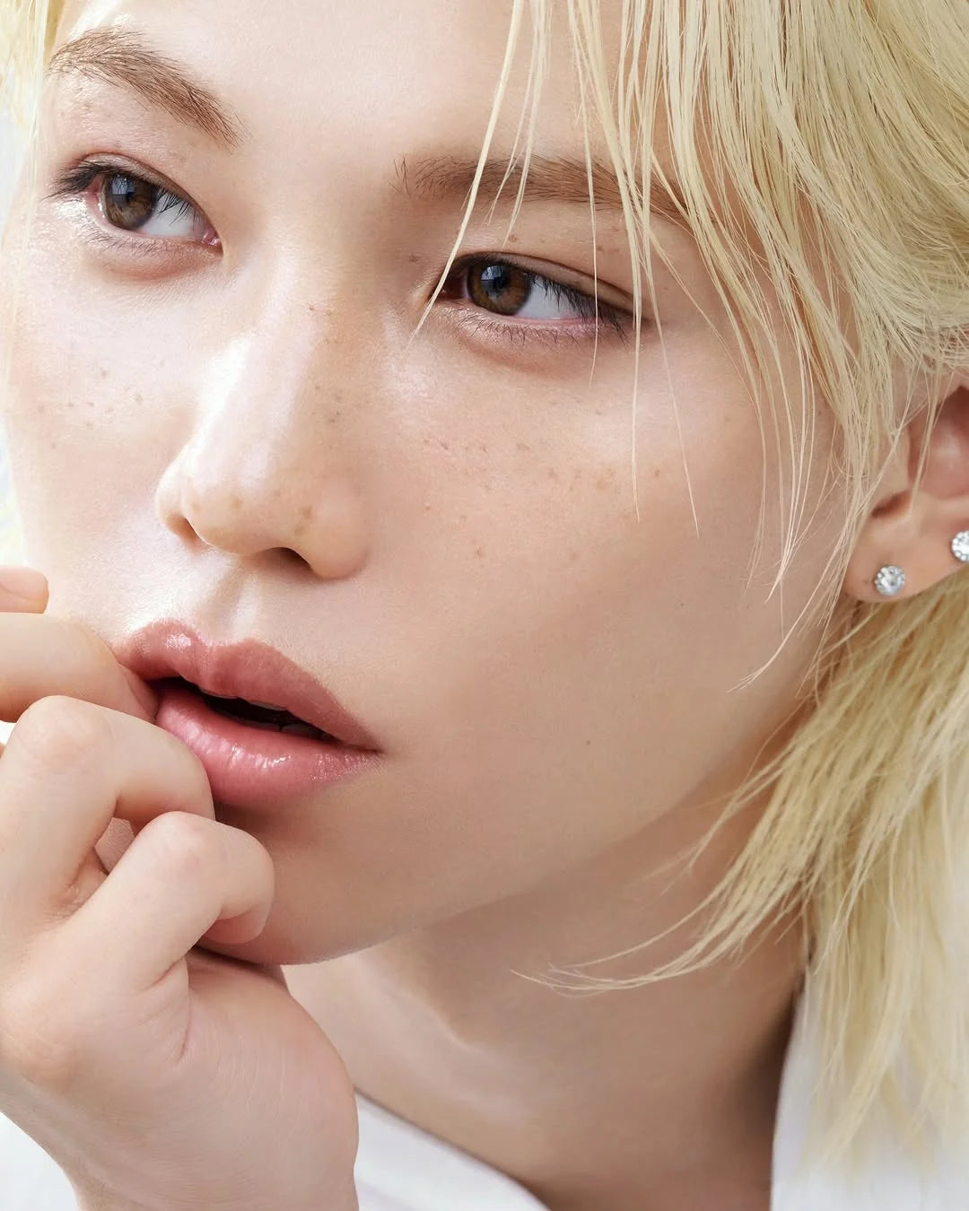 Hera Glow Lasting Foundation X Felix (Stray Kids)
