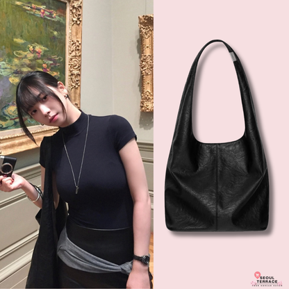 [Aespa Karina Worn] GLOWNY G Leather Shoulder Bag (Black)