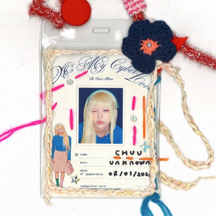 CHUU The First Album [XO, My Cyberlove]