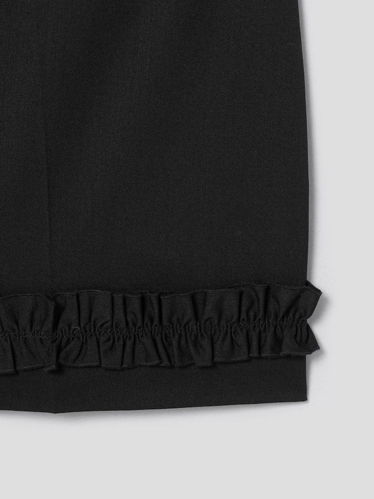 [Ive Liz Worn] 8 Seconds X Minju Kim Frill Bermuda Pants Black