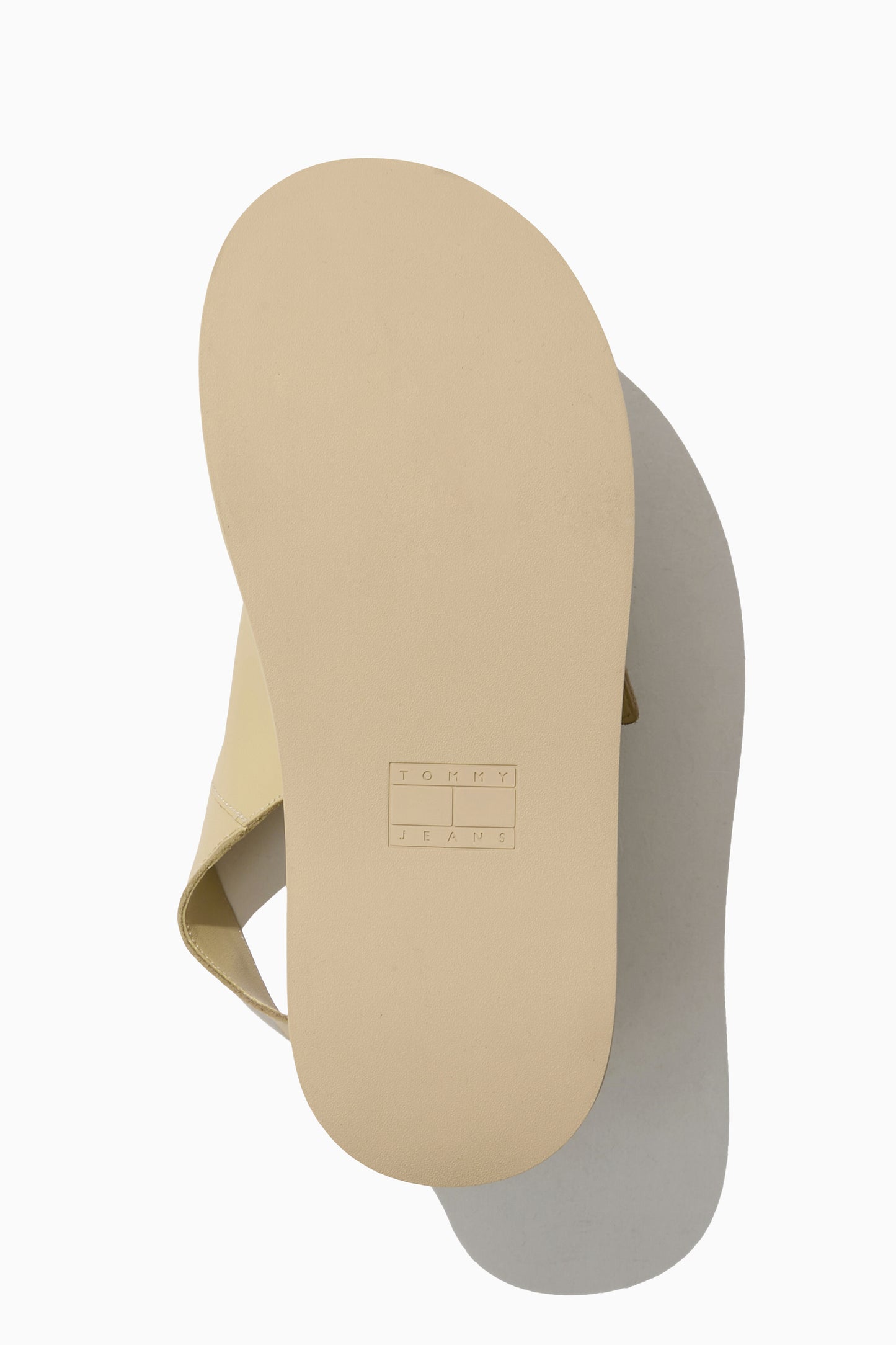 [Ive wonyoung Worn] Tommy Jeans Sia Platform Sandals