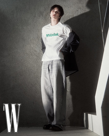 [TXT Beomgyu Worn] Kodak Logo Askin short Short Sleeve T-Shirt White