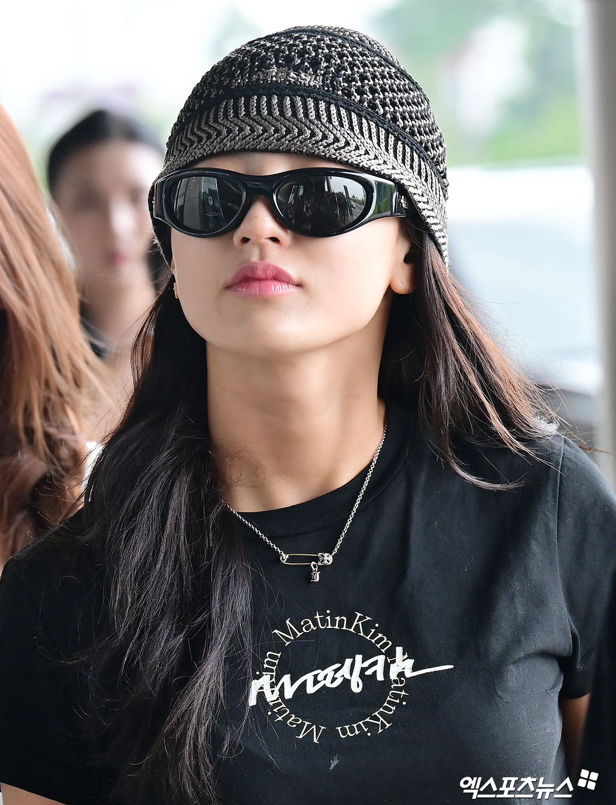 [Twice Jihyo Pick] Matin Kim Hangeul Cirlc Point Logo Top for Women