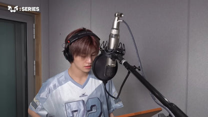 [TWS Jihoon Worn] Sunlove SUN Sport Mesh Tee_White
