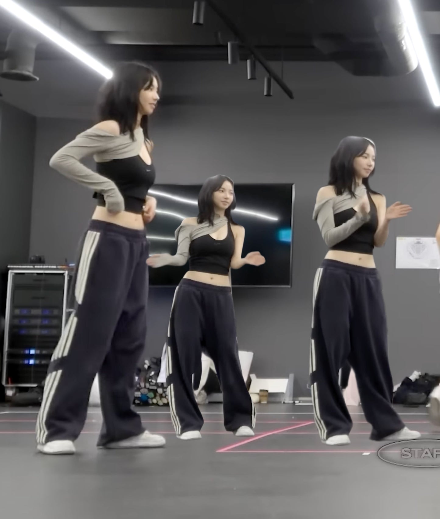 [Aespa Karina Worn] DAUSPICE The Sweatpants