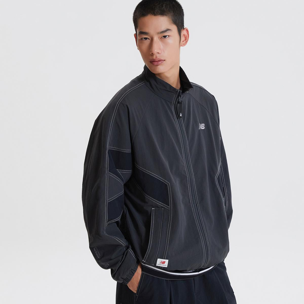 [Aespa Winter Pick] New Balance Uni Escape Stand Neck Warm-Up Jacket