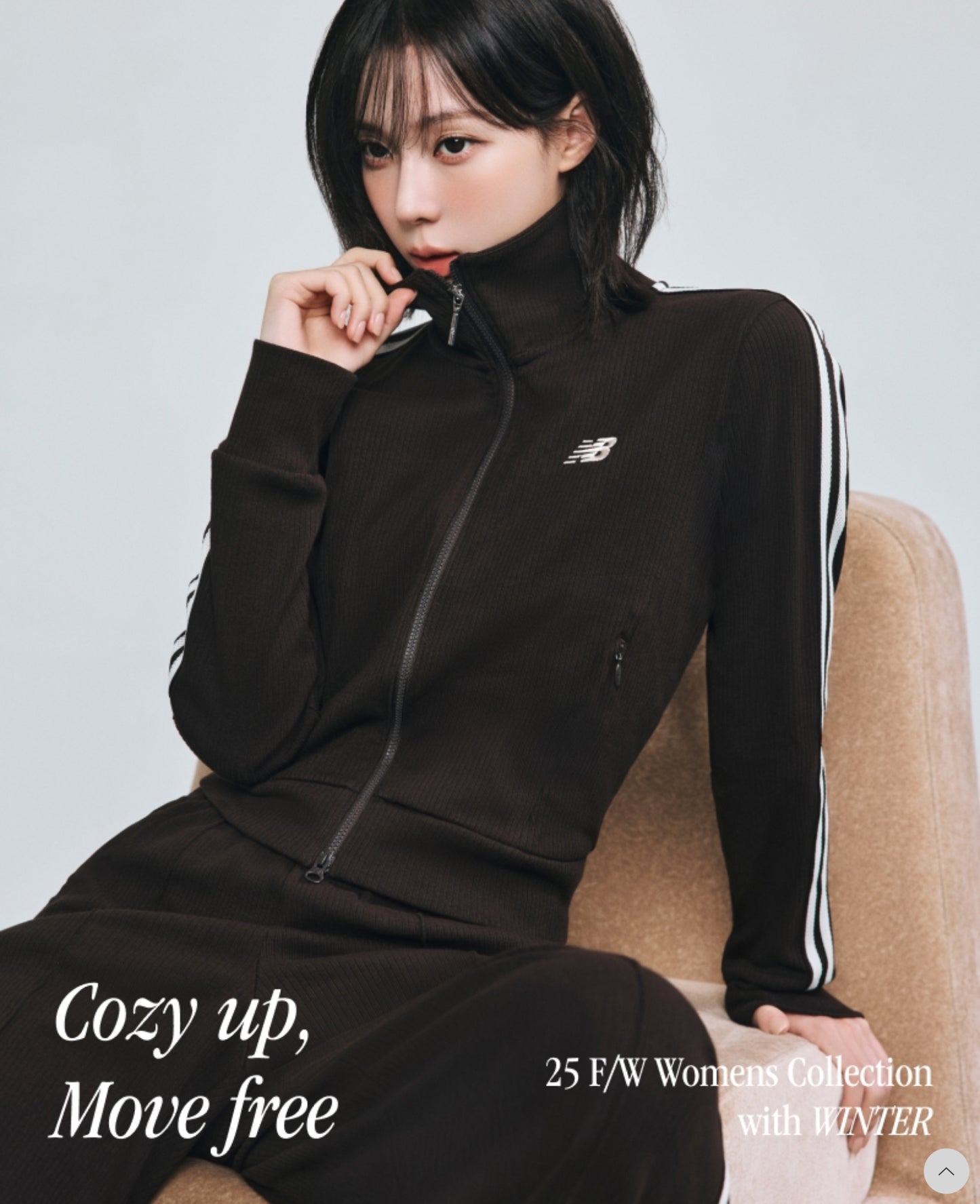 [Aespa Winter Pick] New Balance Women Track Golji Zip-Up (Slim Fit)