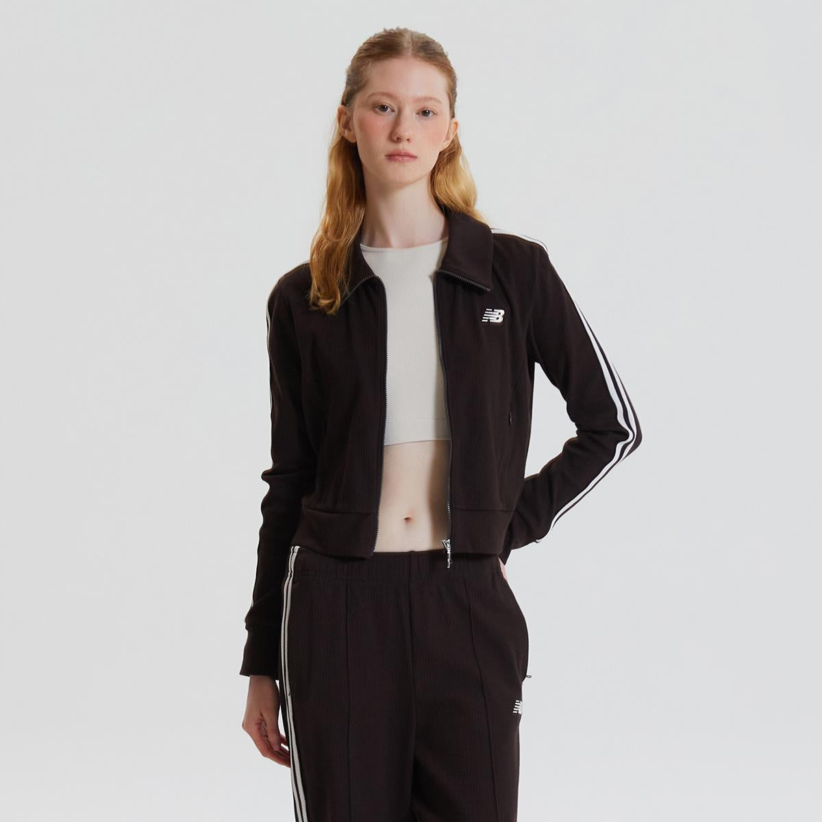 Aespa Winter Pick] New Balance Women Track Golji Zip-Up (Slim Fit