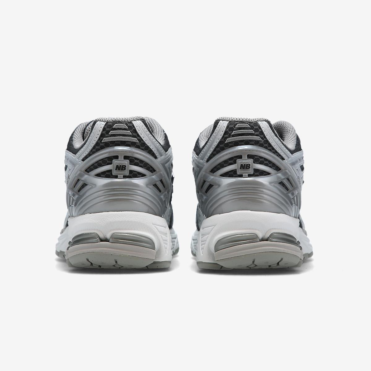 New Balance U1906R