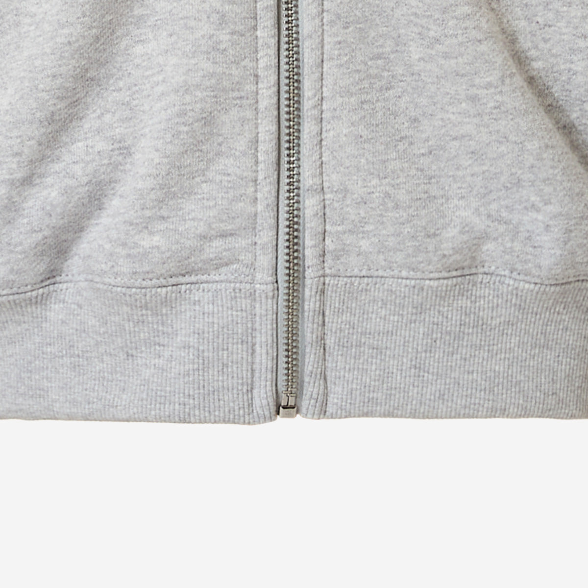 [Blackpink Rosé X Puma] T7 Oversized Full Zip Hooded Training Top