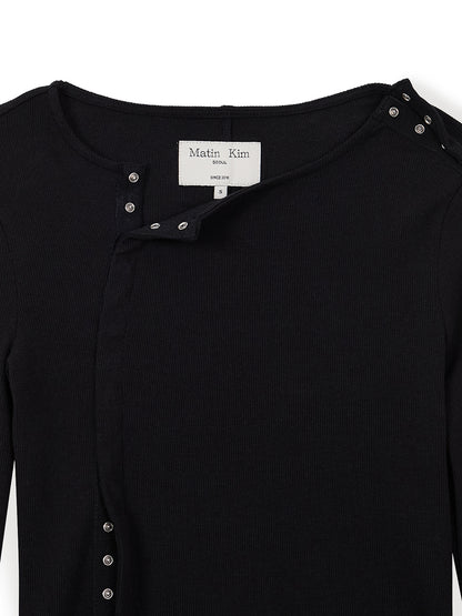 [Ive Leeseo Worn] Matin Kim Snap Detail Slim Top - Black