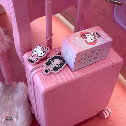 [HELLO KITTY x JISOO] Official Merch Collab