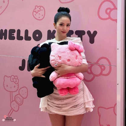 [HELLO KITTY x JISOO] Official Merch Collab