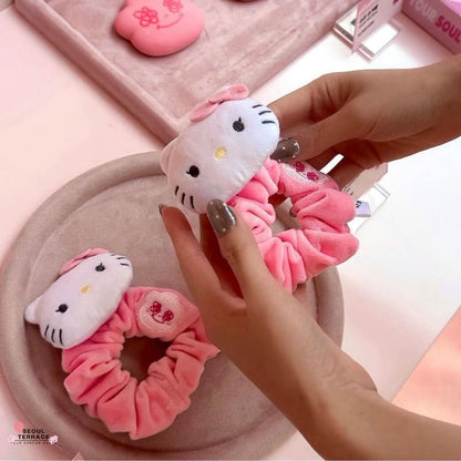 [HELLO KITTY x JISOO] Official Merch Collab