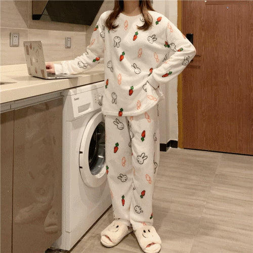 Women’s Winter Sleepwear Set – Miffy Carrot Microfiber Homewear Pajamas White