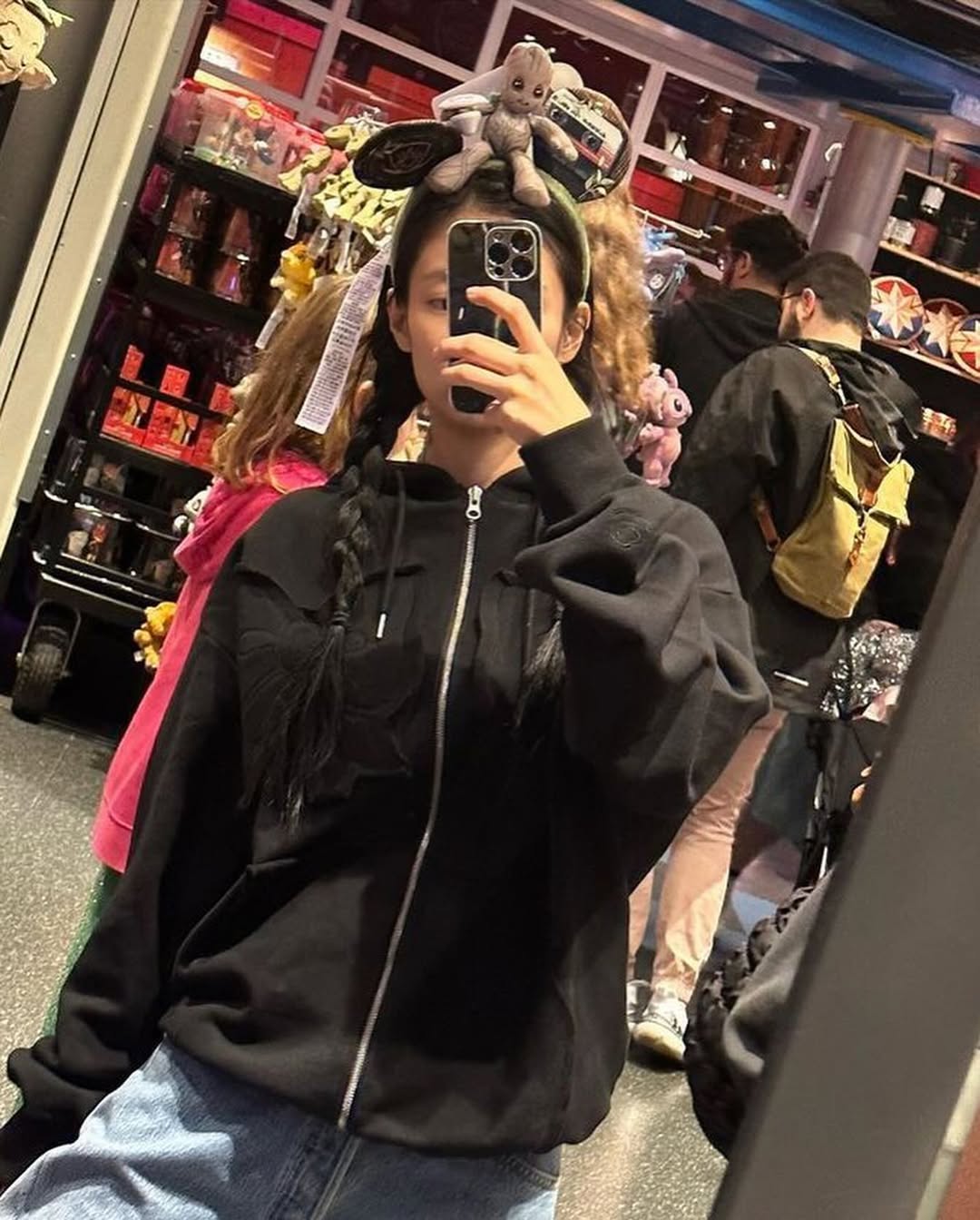 [Blackpink Jennie & Jisoo, Red Velvet Joy Worn] YOUHEE Ribbon Zip-Up Hoodie