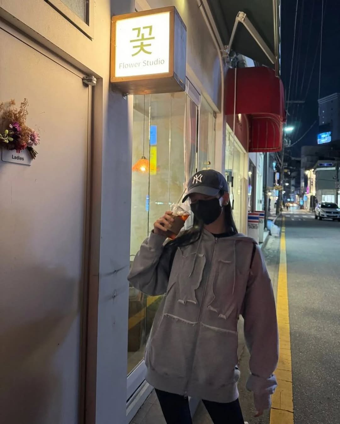 [Blackpink Jennie & Jisoo, Red Velvet Joy Worn] YOUHEE Ribbon Zip-Up Hoodie