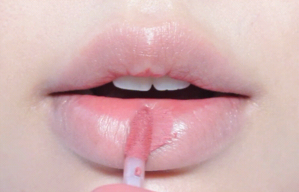 Too Cool for School Sway Lip Velvet