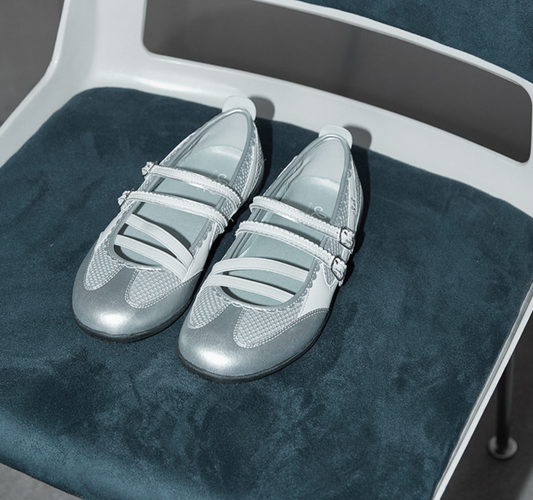 CLCL [CLEVER CLOGER] - Nudge Strap Flat Shoes (Silver)
