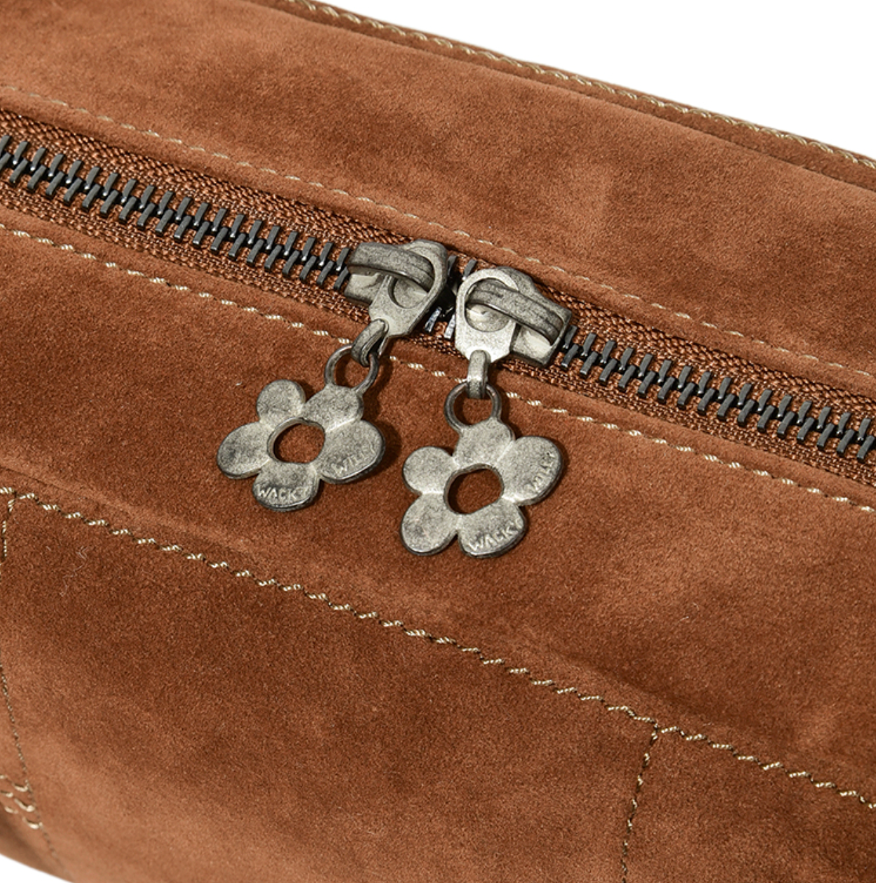 [AESPA Giselle's Pick] - WACKY WILLY Women's Square Bag
