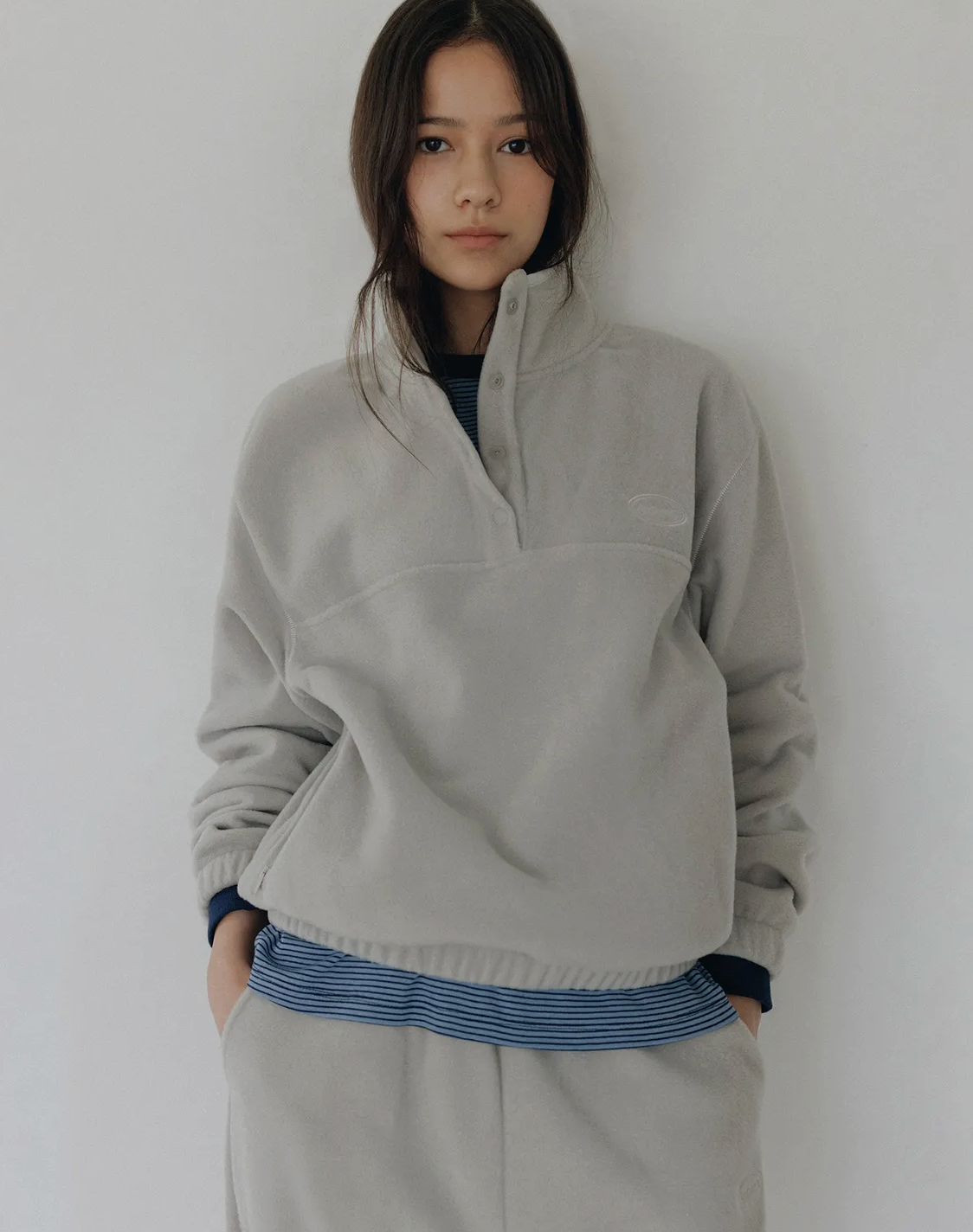 [Worn by Blackpink Jisoo] Andneeds Jeff Fleece Anorak Top & Pants