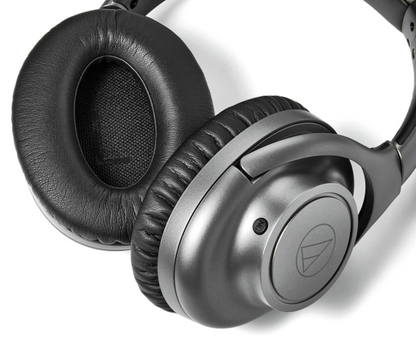 BTS x Audio Technica - Turntable (AT-LP60XBT BTS EX) & Bluetooth Headphones