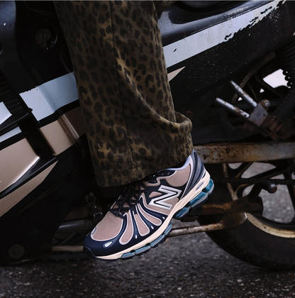 NEW BALANCE ABZORB 1890 Sneakers