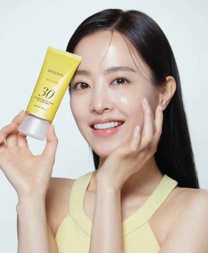 MENOKIN - 30 SecondS Glow & Clear Gel Sunscreen (Park Bo-young's Pick)