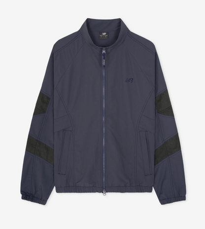 [AESPA WINTER PICK] NEW BALANCE 26 FW UNI ESCAPE Stand Neck Warm-up Jacket