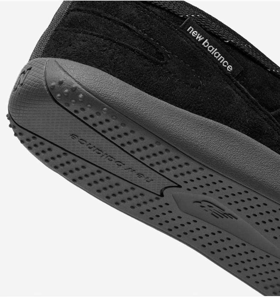 NEW BALANCE 26FW FLAT BREEZE