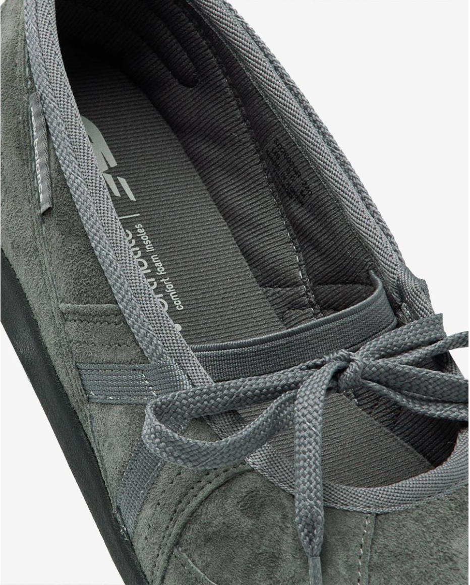 NEW BALANCE 26FW FLAT BREEZE