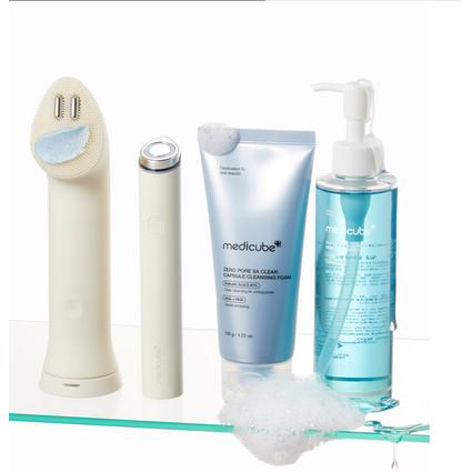 IVE Wonyoung X Medicue Age-R Booster Vibration Cleanser With Photocard