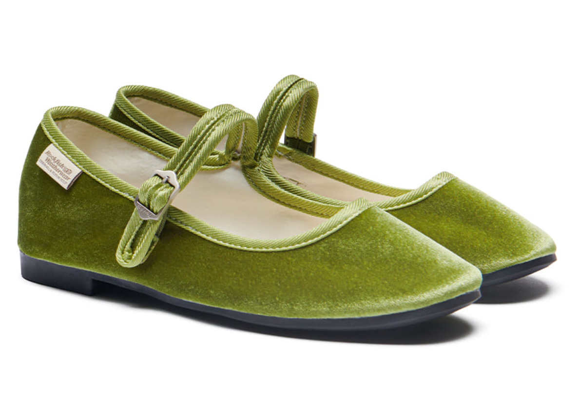 靴 ROCKFISH Weatherwear / MARYJANE Rockfish Weatherwear's Flatform Strap MaryJane. The outsole