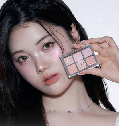 [Holiday Edition] Hearts2Hearts X 2AN Bellami Eye Palette